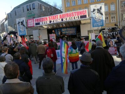 Sicherheitskonferenz: Verhandlungen, Geschäfte und Proteste (perspektive-online.net)