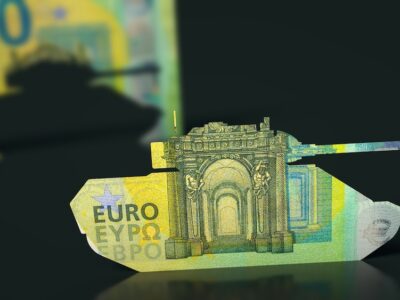 3d,Illustration,,Investments,In,The,Military,(euro,Bill)
