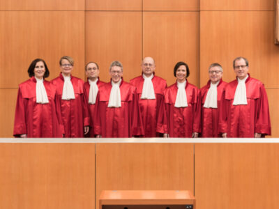 Bundesverfassungsgericht Erster Senat (© Bundesverfassungsgericht │ lorenz.fotodesign, Karlsruhe)