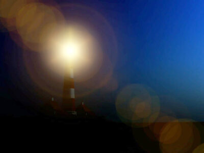 geralt-lighthouse-pixabay