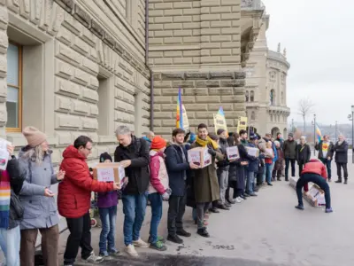 251223113456_lom-1536x1024