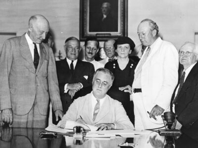 Roosevelt signs Social Security Bill