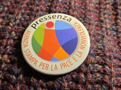 foto x raccolta fondi - spilla