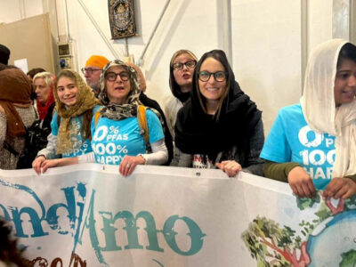 donne e striscione No Pfas