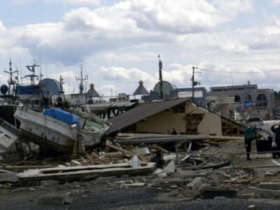 März 2011 - Von einer Katastrophe zur nächsten in Japan: Erdbeben - Tsunami - Fukushima (Foto: Coulmas - storicamente.org)