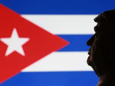 7e18c391-701d-4fe6-a2b1-3e034d19a080_800x527