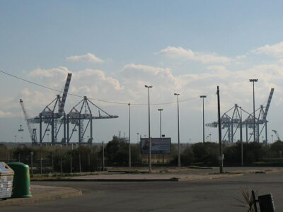 San_Ferdinando_(RC)_-_Porto_Gioia_Tauro02