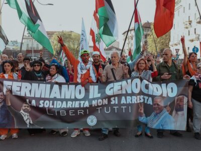 striscione liberi-tutti-api-mohammad-hannoun