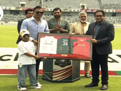The Bangladesh Cricket Board (BCB) has officially bestowed a special honor on fast bowler Rubel Hossain, who bid farewell to international cricket after a long career of one and a half decades.