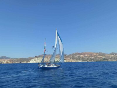 Από τον απόπλου της προηγούμενης ελληνικής αποστολής το 2025. Φωτογραφία: Αλέξανδρος Δελατόλας.